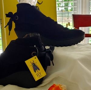 Never Worn Ankle Fur Trimmed Boots